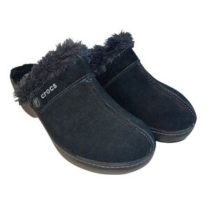 Crocs Women’s Cobbler Mule Clogs Size 7 Black Suede Faux Fur Wedge Heel 11602